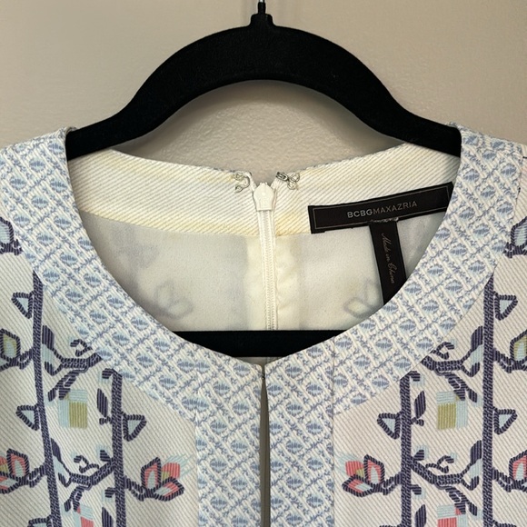 BCBGMaxAzria Floral Dress, Size 4 - Picture 7 of 10